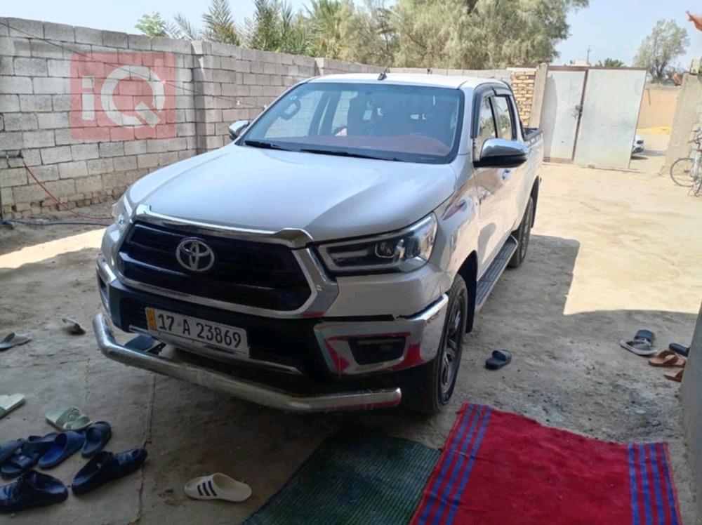 تۆیۆتا هایلۆکس